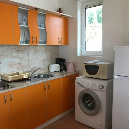 Appartamento Breeze Nadezhda *